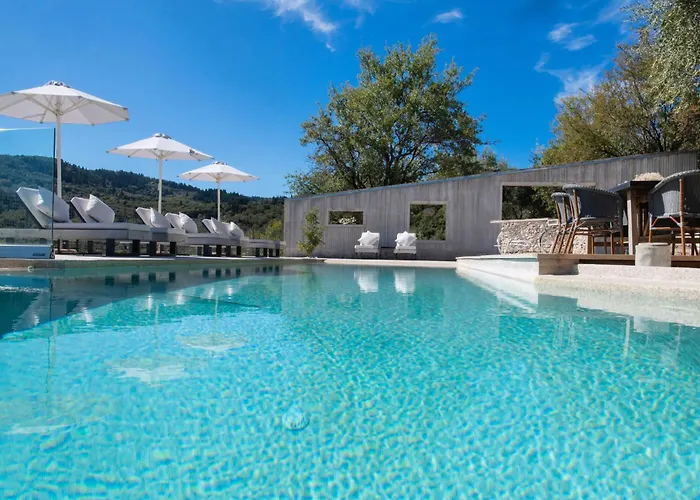 Apanemia Luxury Villa, Lefkada فيلة Apolpaina