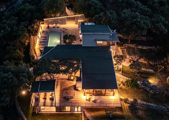 Apanemia Luxury Villa, Lefkada فيلة